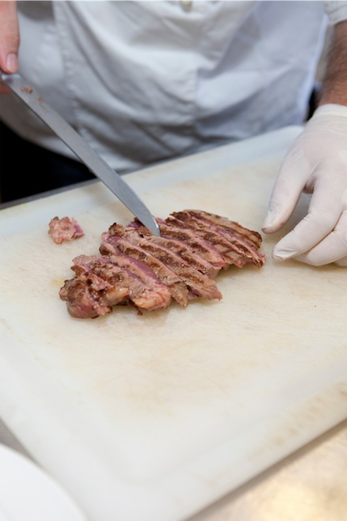 tagliata manzo aceto balsamico salsa pepe verde