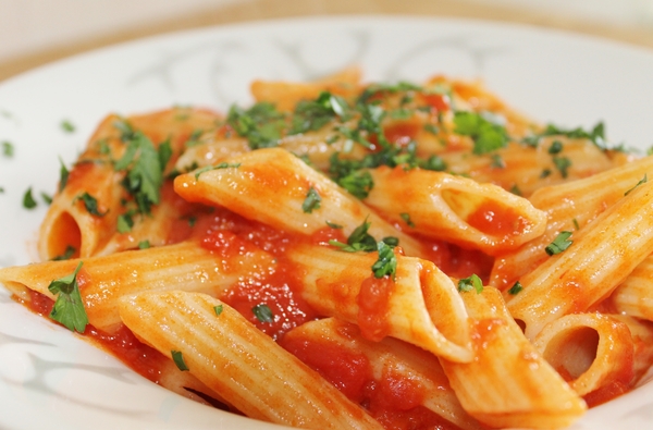 penne arrabbiata ricetta romana