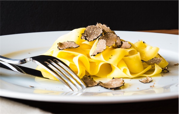 fettuccine tartufo ricetta