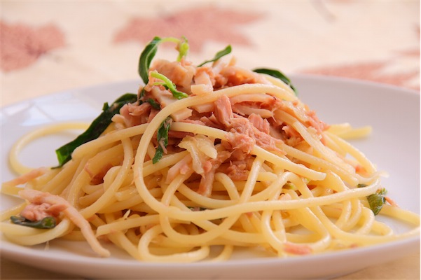 spaghetti tonno limone ricetta