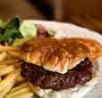 hamburger patatine taverna del ghetto